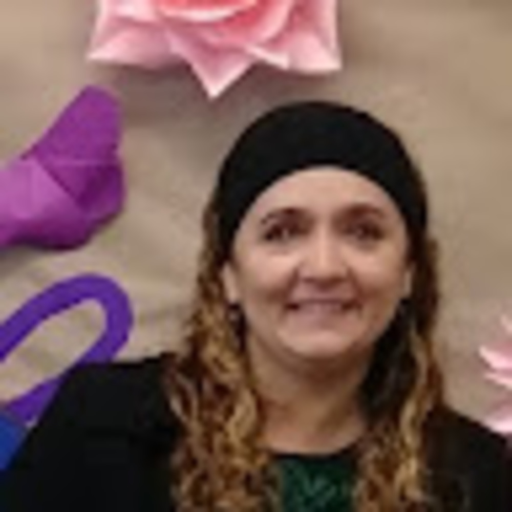 Meet your Posher, Gabriela